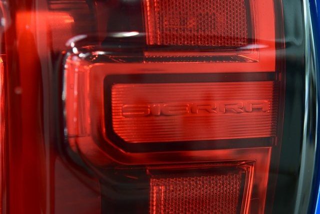 2023 GMC Sierra 1500 AT4 Preferred Z7X - 22883489 - 18