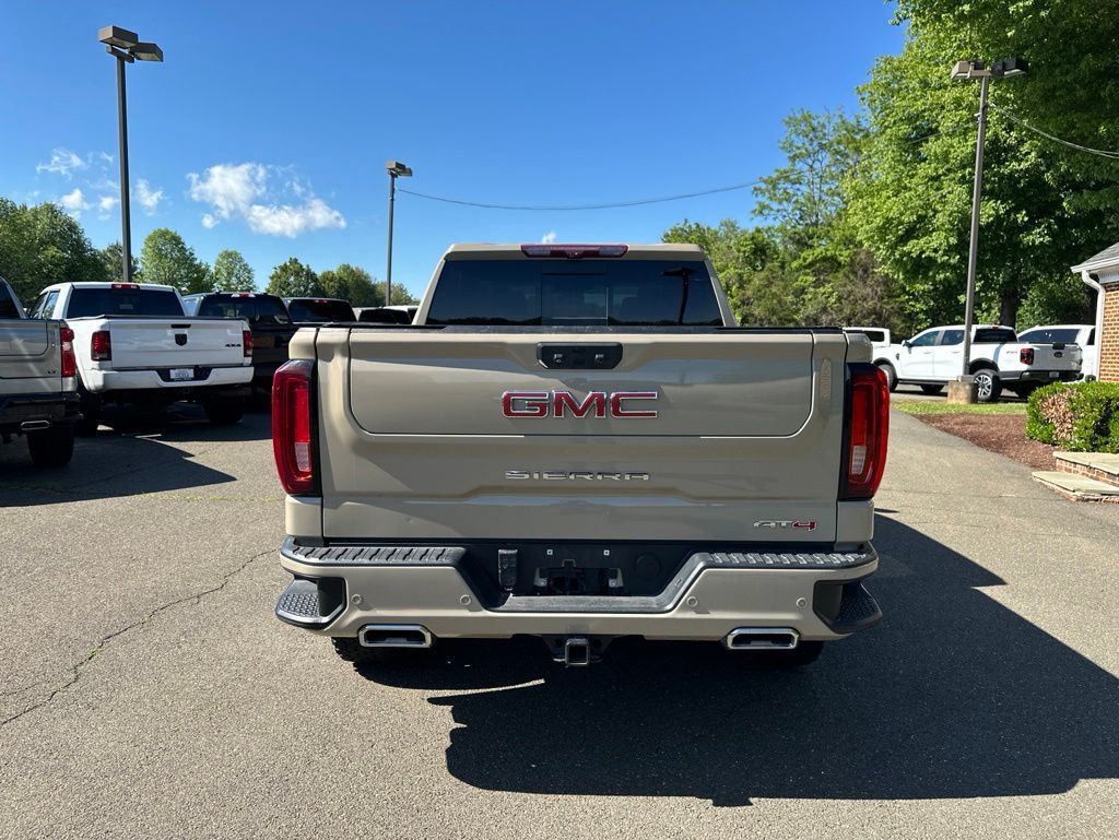 2023 GMC Sierra 1500 AT4 Premium w/ Technology Package - 23023095 - 10