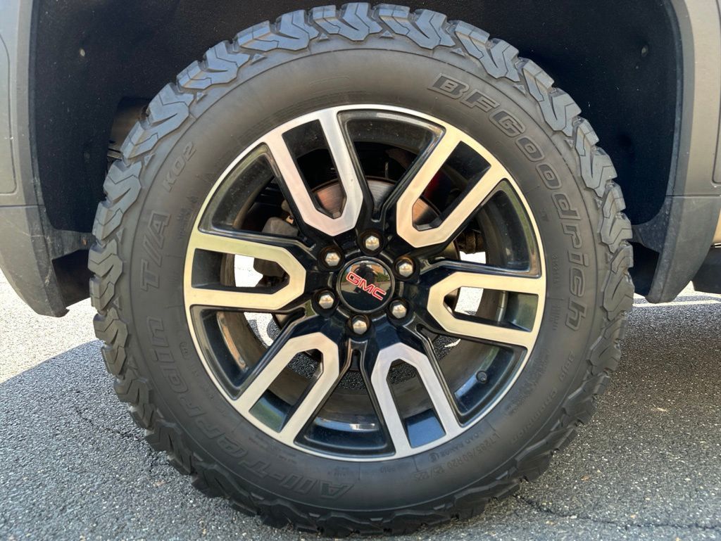 2023 GMC Sierra 1500 AT4 Premium w/ Technology Package - 23023095 - 13
