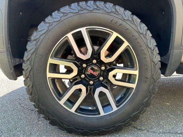 2023 GMC Sierra 1500 AT4 Premium w/ Technology Package - 23023095 - 13