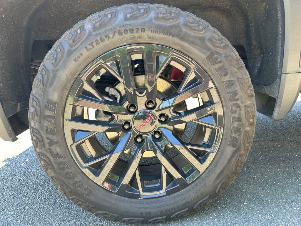 2023 GMC Sierra 1500 AT4 Premium w/ Technology Package - 23043644 - 15
