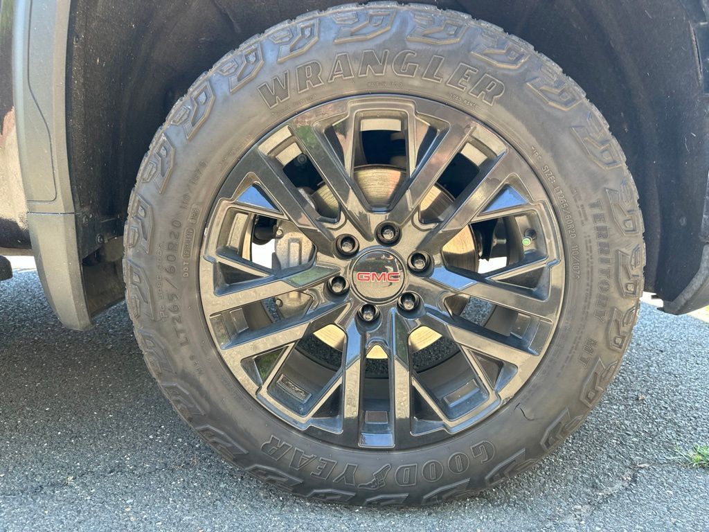 2023 GMC Sierra 1500 AT4 Premium w/ Technology Package - 23043644 - 16
