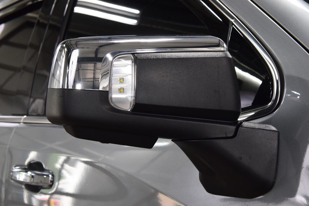 2023 GMC Sierra 1500 Denali - 23003437 - 17