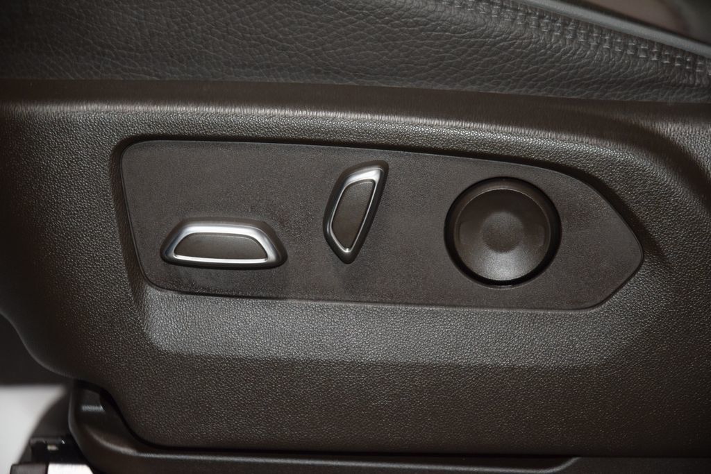 2023 GMC Sierra 1500 Denali - 23003437 - 42