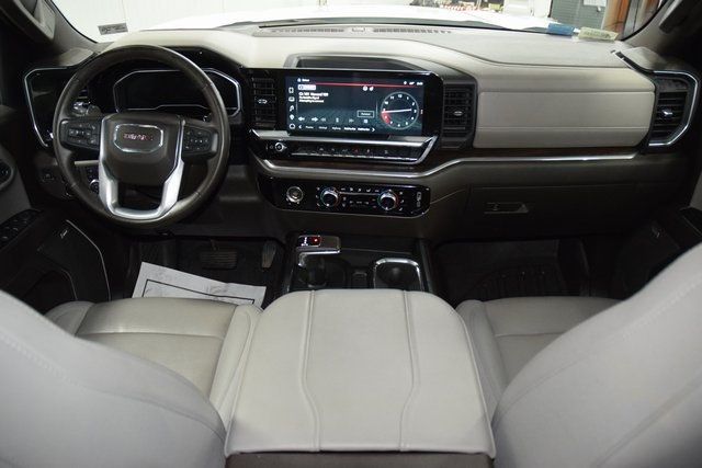 2023 GMC Sierra 1500 SLT - 22923608 - 31