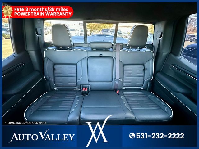 2023 GMC Sierra 1500 Crew Cab AT4-X Pickup 4D 5 3/4 ft - 22948380 - 39