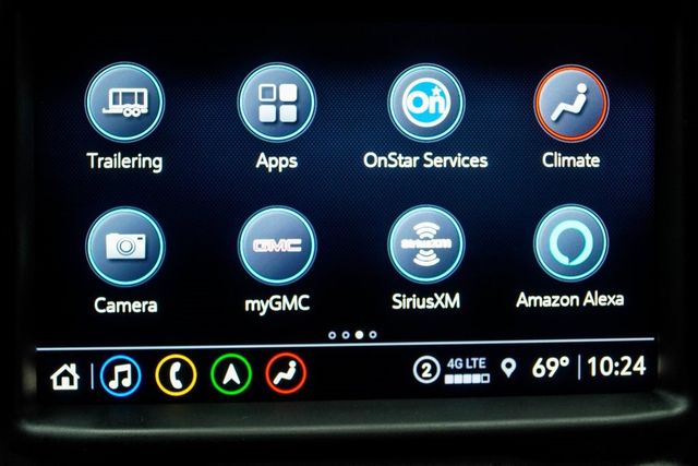 2023 GMC Sierra 2500HD 4WD Crew Cab 159" Denali - 22939428 - 24