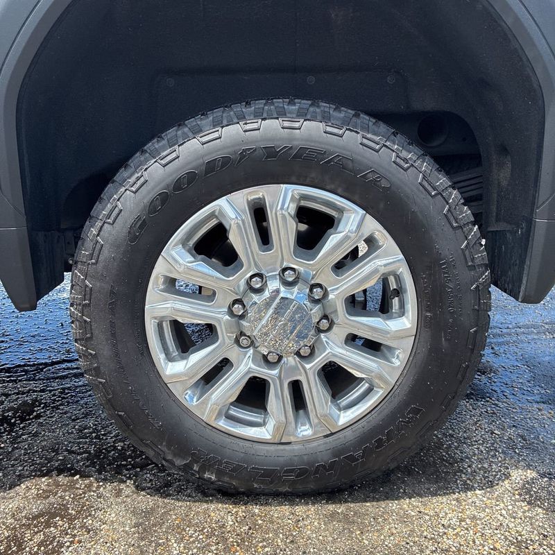 2023 GMC Sierra 2500HD 4WD Crew Cab 159" Denali - 23047708 - 13