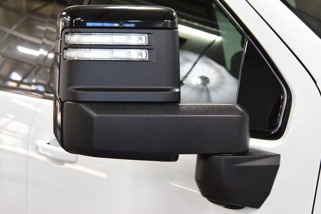 2023 GMC Sierra 2500HD AT4 - 22932200 - 18