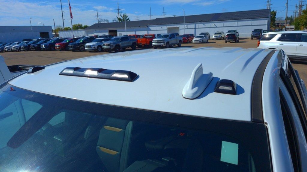 2023 GMC Sierra 2500HD AT4 - 22932200 - 23