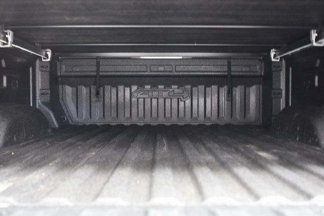 2023 GMC Sierra 2500HD AT4 - 22932200 - 25