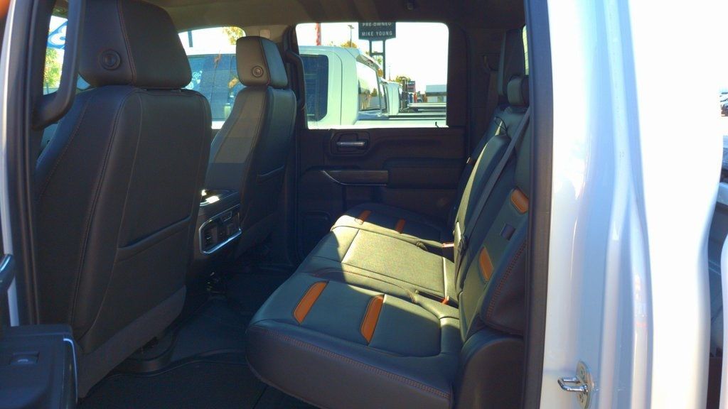 2023 GMC Sierra 2500HD AT4 - 22932200 - 8