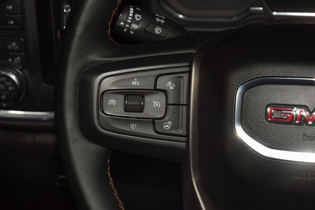 2023 GMC Sierra 2500HD AT4 - 22984618 - 38