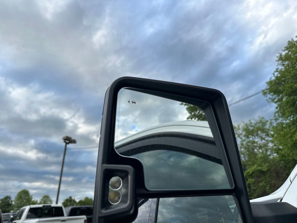 2023 GMC Sierra 2500HD AT4 Premium - 23019335 - 17