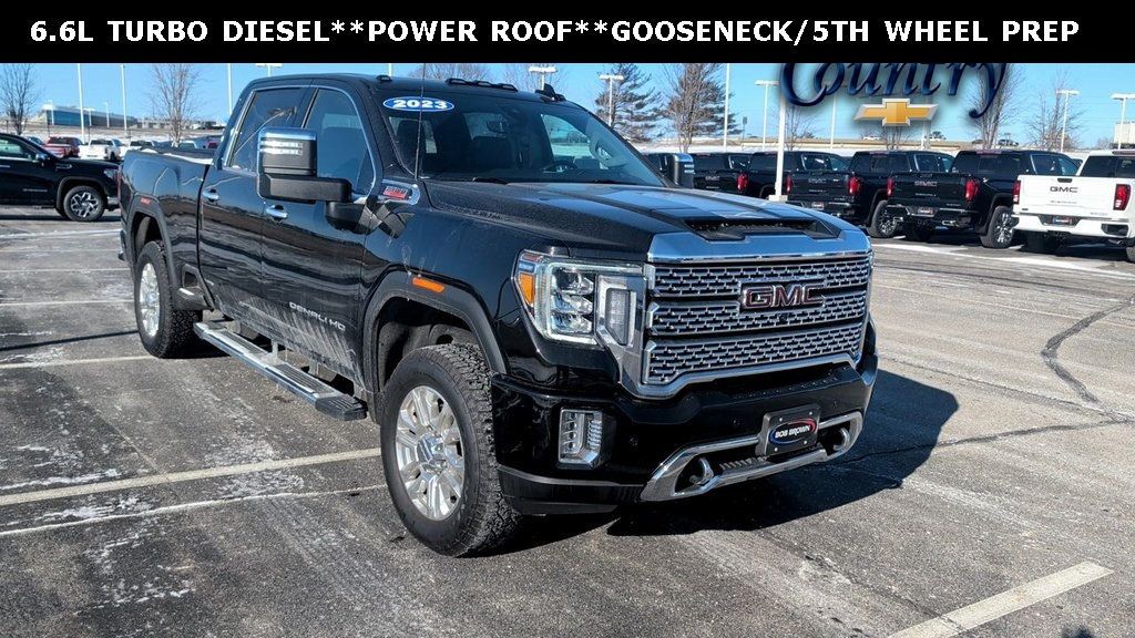 2023 GMC Sierra 2500HD Denali - 22975434 - 0