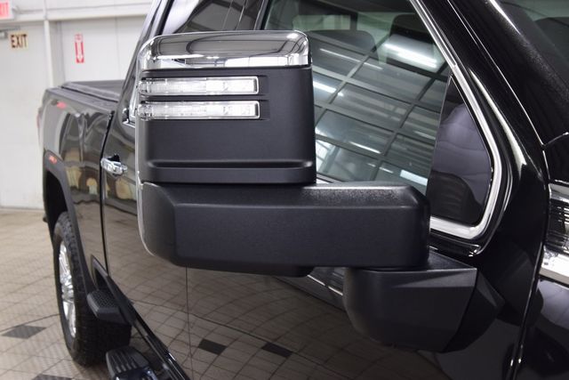 2023 GMC Sierra 2500HD Denali - 22975434 - 17