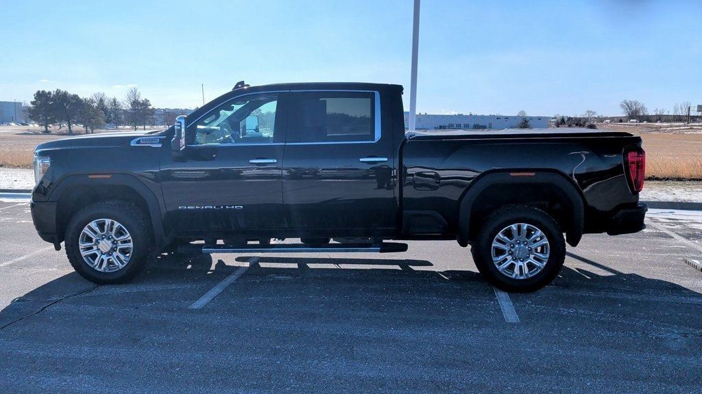 2023 GMC Sierra 2500HD Denali - 22975434 - 3