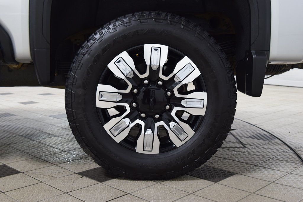 2023 GMC Sierra 2500HD Denali - 22979371 - 29