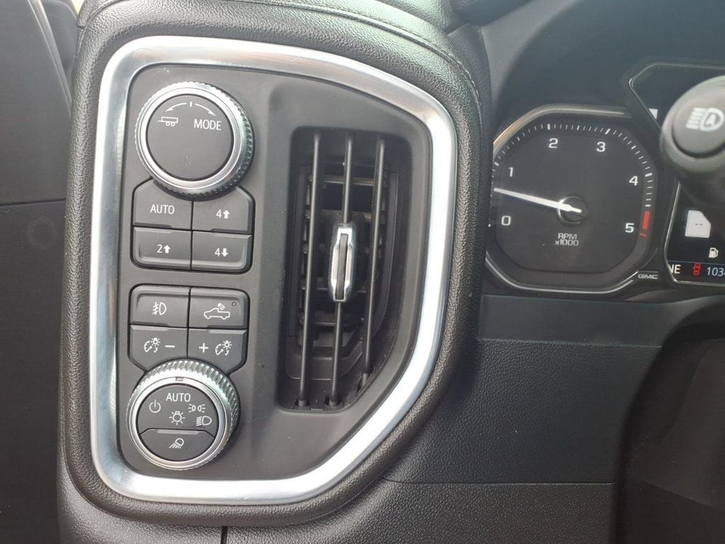 2023 GMC Sierra 2500HD Denali Pickup 4D 6 1/2 ft - 23011736 - 11