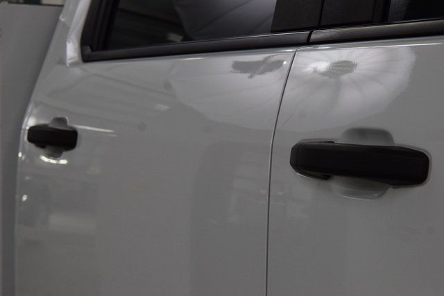 2023 GMC Sierra 3500HD 3500HD CREW 4X4 * 6.6 V8 * READING UTILITY * 1 OWNER - 22954619 - 11