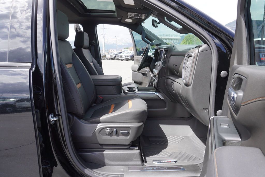 2023 GMC Sierra 3500HD AT4 HD - 23050225 - 24