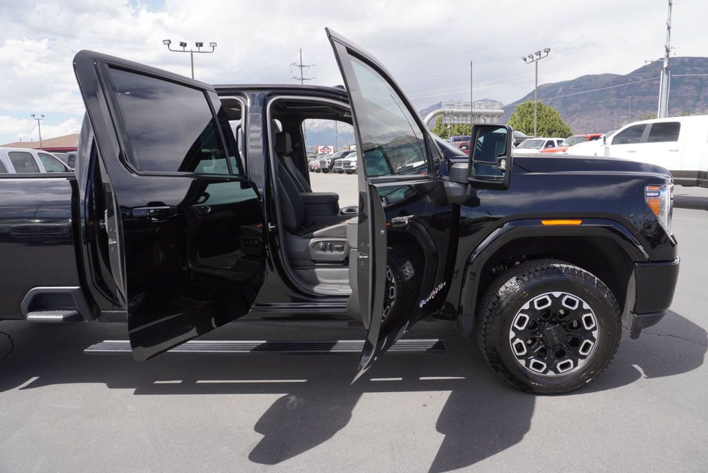 2023 GMC Sierra 3500HD AT4 HD - 23050225 - 26