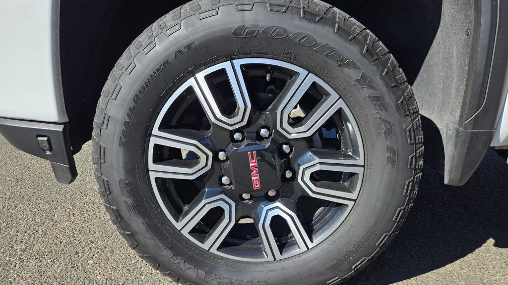 2023 GMC Sierra 3500HD AT4 Premium Plus Z71 - 22931548 - 10