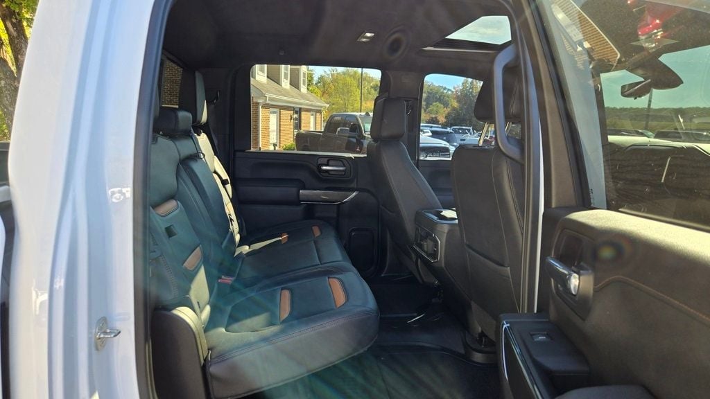 2023 GMC Sierra 3500HD AT4 Premium Plus Z71 - 22931548 - 24