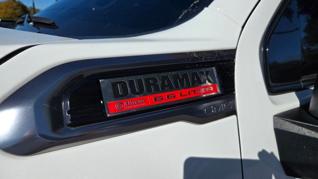 2023 GMC Sierra 3500HD AT4 Premium Plus Z71 - 22931548 - 8