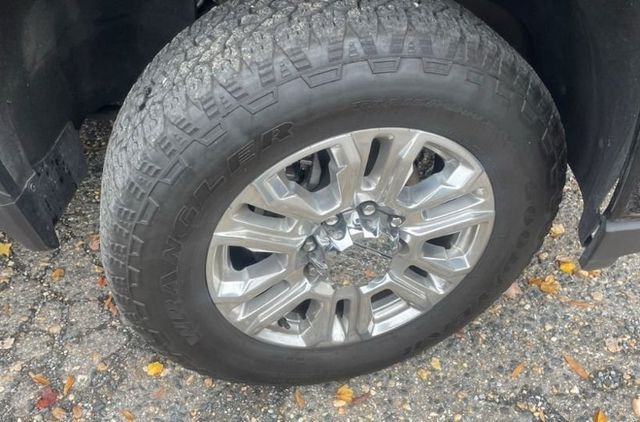 2023 GMC Sierra 3500HD Denali - 22938287 - 9