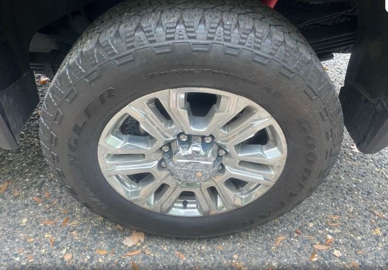 2023 GMC Sierra 3500HD Denali - 22938287 - 10