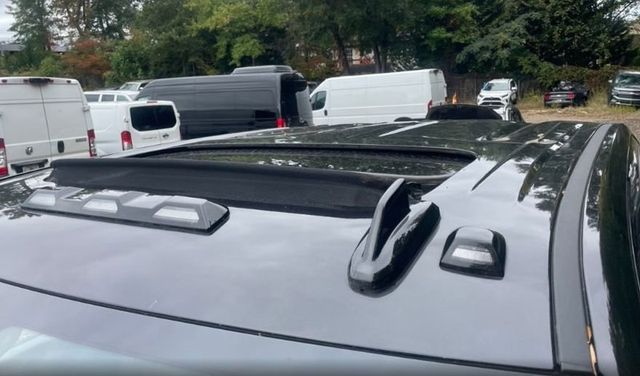 2023 GMC Sierra 3500HD Denali - 22938287 - 12