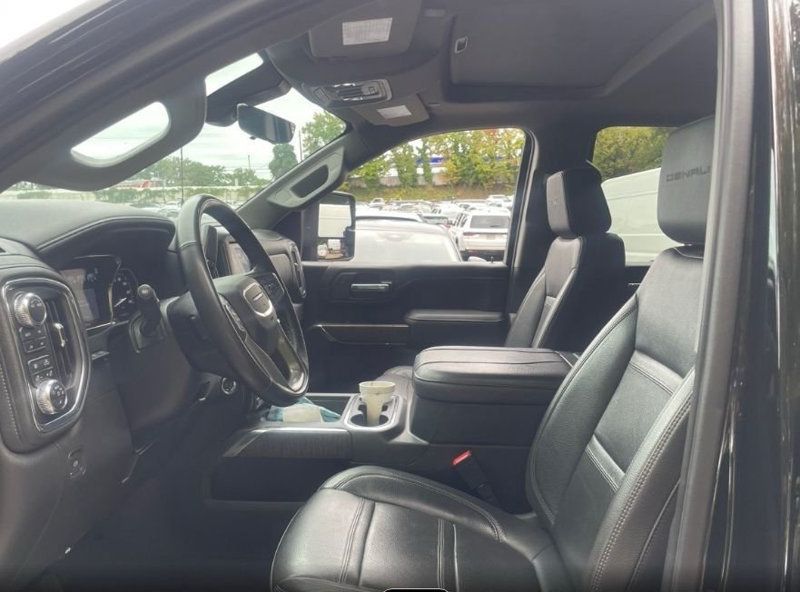 2023 GMC Sierra 3500HD Denali - 22938287 - 13