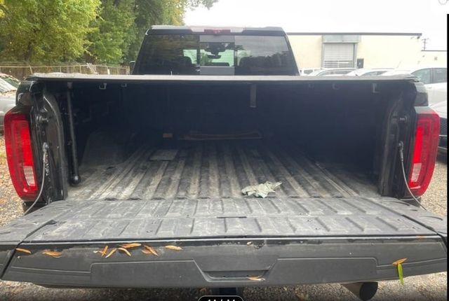 2023 GMC Sierra 3500HD Denali - 22938287 - 19