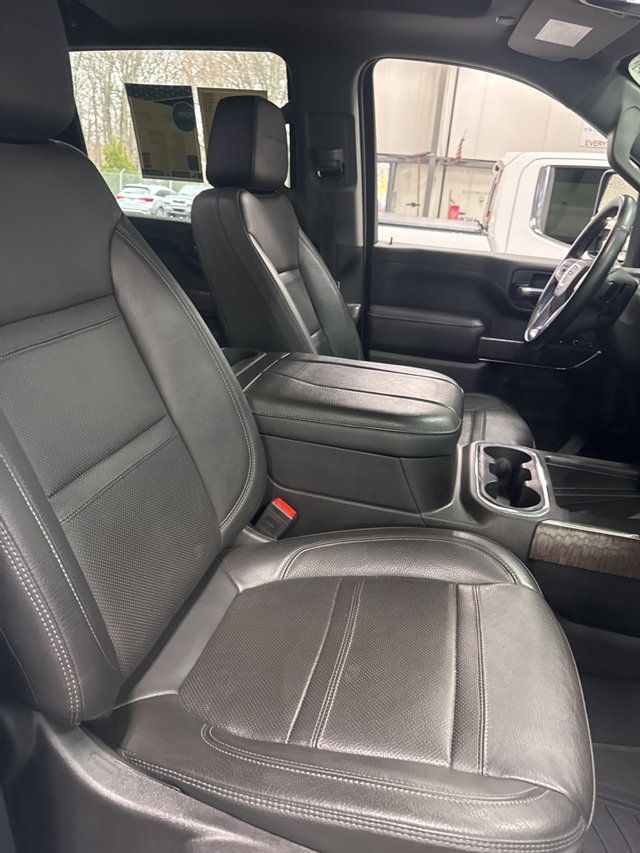 2023 GMC Sierra 3500HD Denali - 22990428 - 13