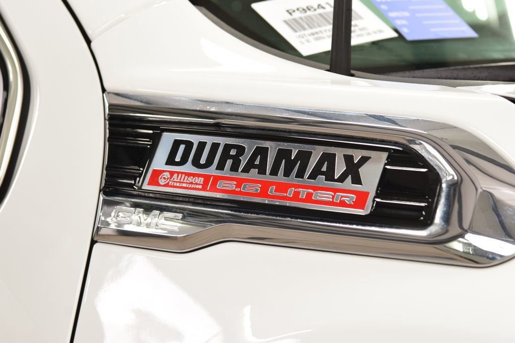 2023 GMC Sierra 3500HD Denali - 22990428 - 15