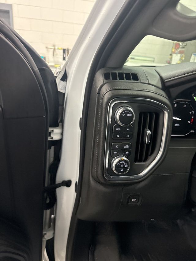 2023 GMC Sierra 3500HD Denali - 22990428 - 20