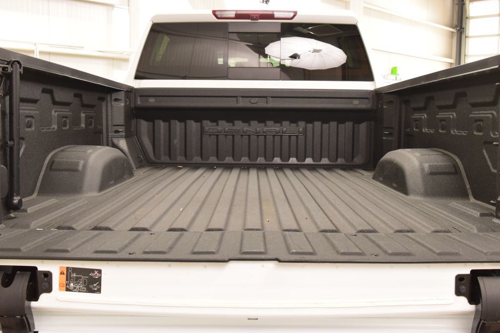 2023 GMC Sierra 3500HD Denali - 22990428 - 22