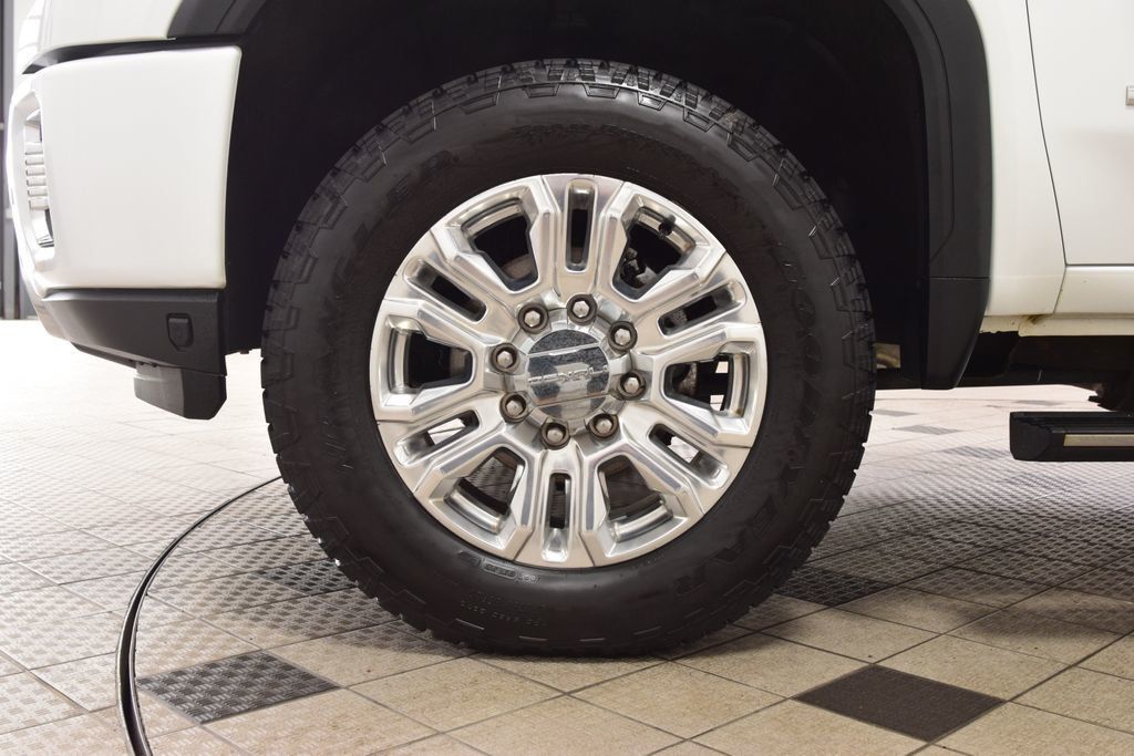 2023 GMC Sierra 3500HD Denali - 22990428 - 26