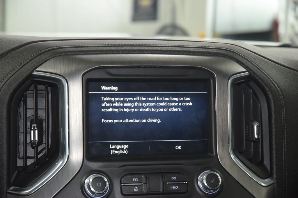 2023 GMC Sierra 3500HD Denali - 22990428 - 31