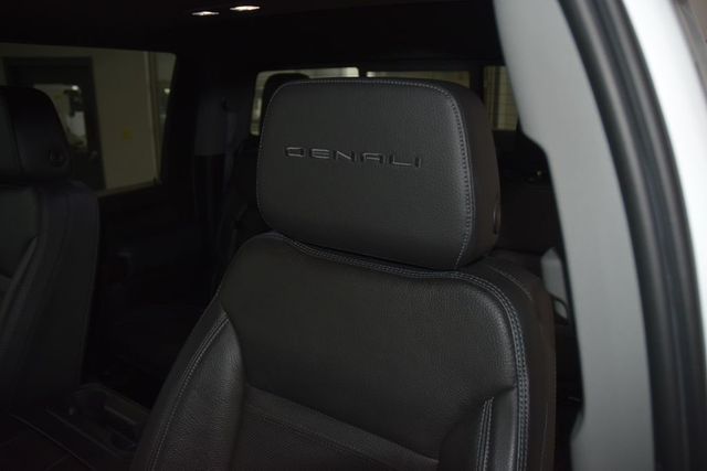 2023 GMC Sierra 3500HD Denali - 22990428 - 41