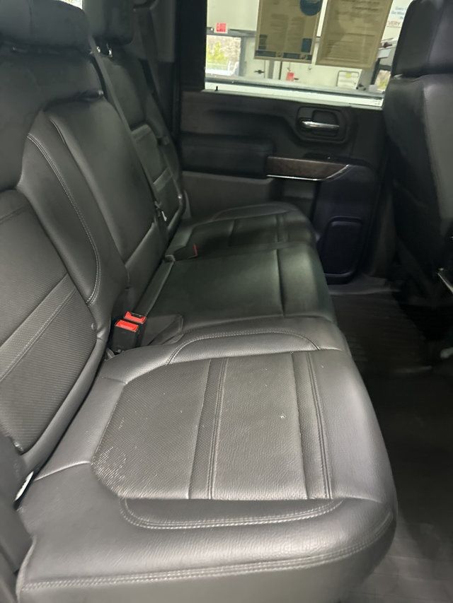 2023 GMC Sierra 3500HD Denali - 22990428 - 8