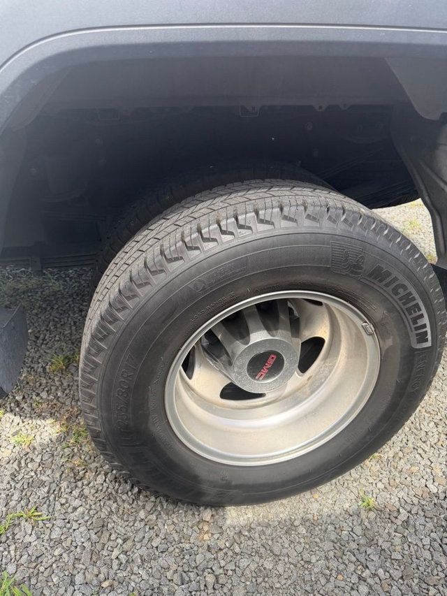 2023 GMC Sierra 3500HD Denali - 23068446 - 19