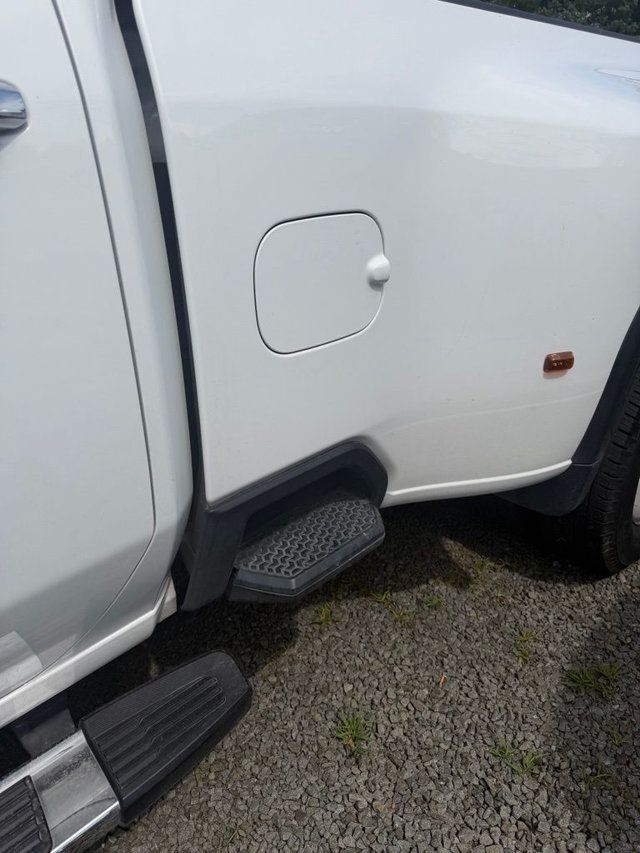 2023 GMC Sierra 3500HD Denali - 23068446 - 22