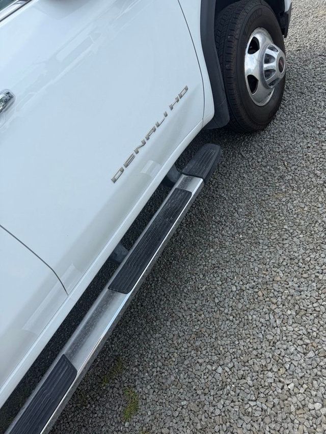 2023 GMC Sierra 3500HD Denali - 23068446 - 24