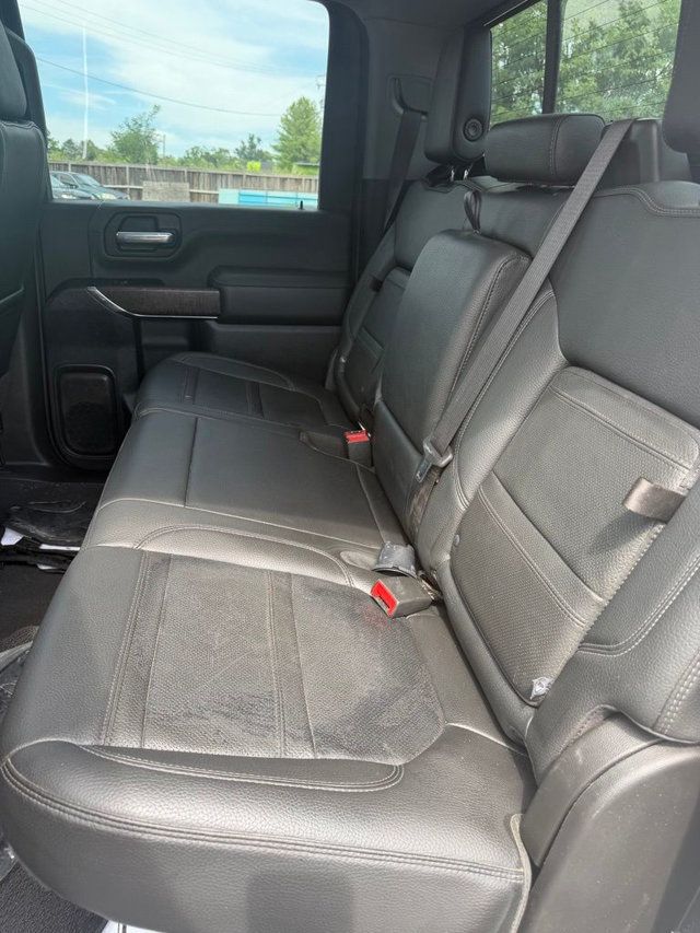 2023 GMC Sierra 3500HD Denali - 23068446 - 31