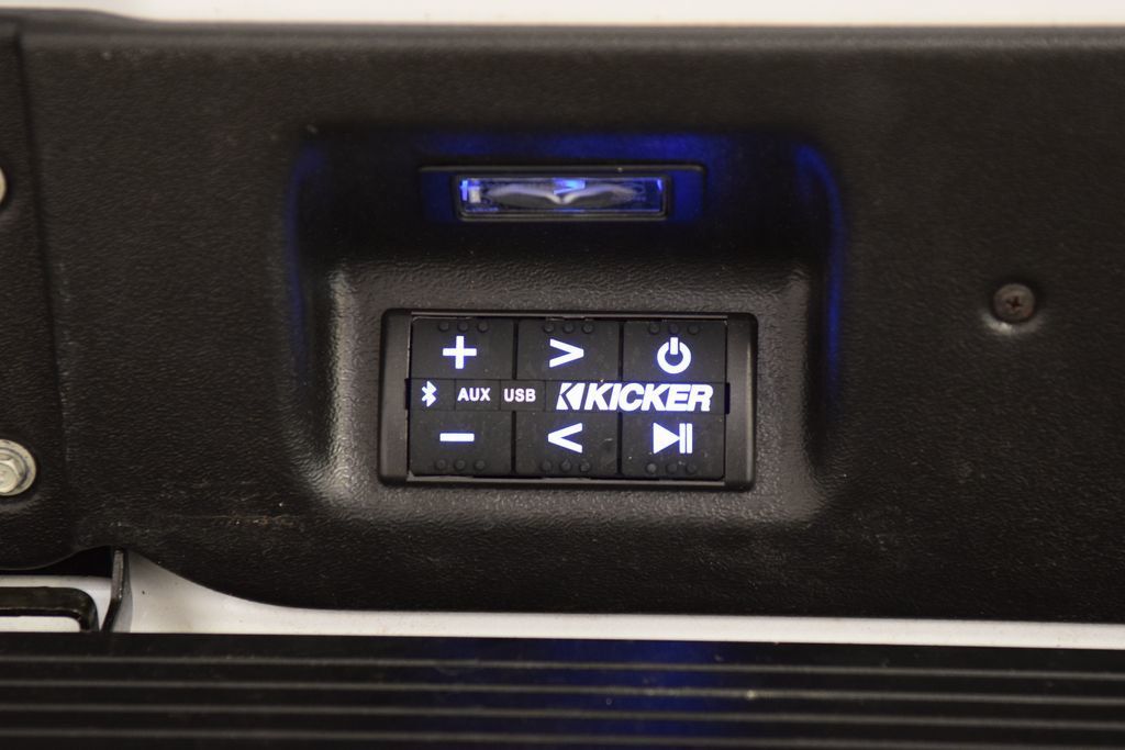 2023 GMC Sierra 3500HD Denali - 23068959 - 29