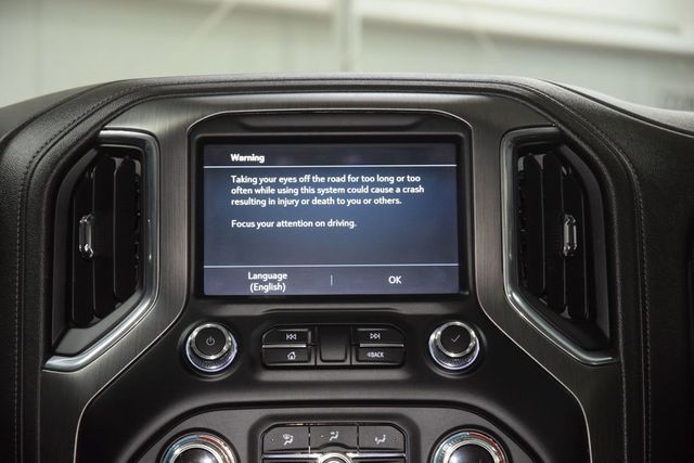 2023 GMC Sierra 3500HD Denali - 23068959 - 37
