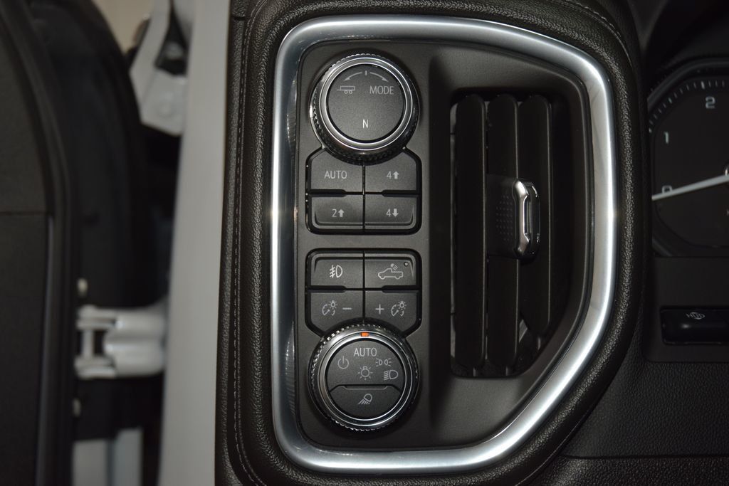 2023 GMC Sierra 3500HD Denali - 23068959 - 40