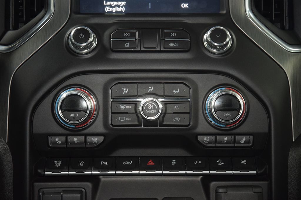 2023 GMC Sierra 3500HD Denali - 23069535 - 34